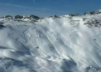 Reportan cinco muertos por avalanchas en Austria