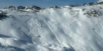 Reportan cinco muertos por avalanchas en Austria