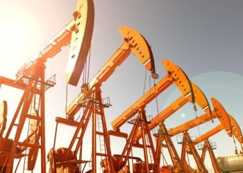 India aumenta compras de crudo a la OPEP y reduce las de Rusia