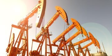 India aumenta compras de crudo a la OPEP y reduce las de Rusia