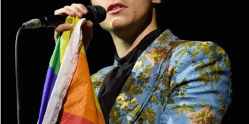 Harry Styles anuncia nuevo disco “Kiss All The Time”