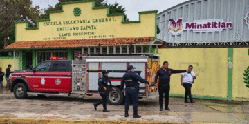 Pitbulls atacan a siete alumnos de una secundaria en Minatitlán, Veracruz