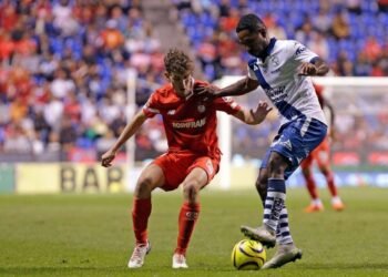 El bicampeón Toluca no pasa del empate sin goles en su visita a Puebla