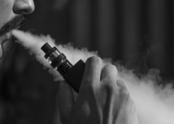 Entra en vigor prohibición total de vapeadores en México