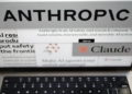Trump ordena a las agencias federales no utilizar tecnología de empresa Anthropic