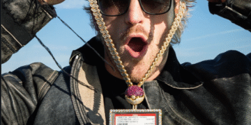 Logan Paul Rompe Récord al Vender la Carta Pokémon Más Cara de la Historia