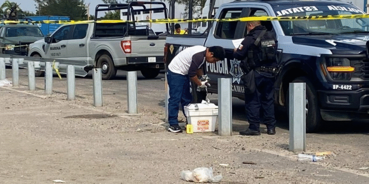 Localizan una tercera hielera con restos humanos en Coatzacoalcos, Veracruz
