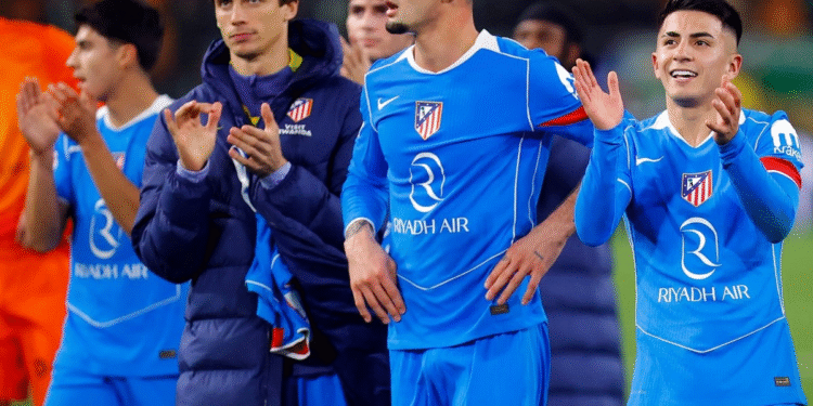 Obed Vargas debuta con el Atlético en goleada ante el Betis