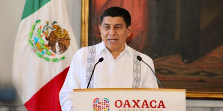 Renuncian familiares de Salomón Jara a puestos en Morena tras señalamientos de nepotismo