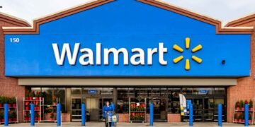 Walmart alcanza por primera vez un valor de mercado de un billón de dólares