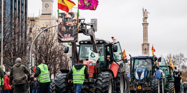 Agricultores españoles protestan en Madrid contra el acuerdo UE-Mercosur