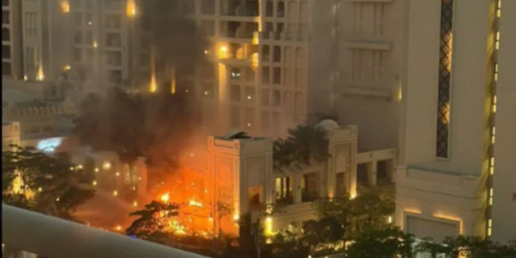 Irán atacó Dubái: explosiones en Palm Jumeirah en medio de la escalada con Israel