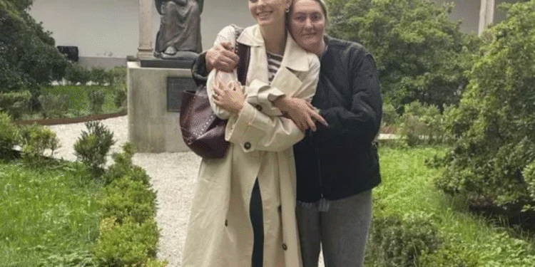 Fallece la Modelo Cristina Pérez Galcenco, Hija de Famoso Exfutbolista, a los 21 Años