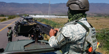 Suspenden ferias en Nayarit y Michoacán ante clima de inseguridad