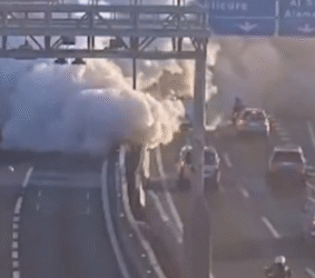 Explota camión que transportaba gas en autopista de Chile