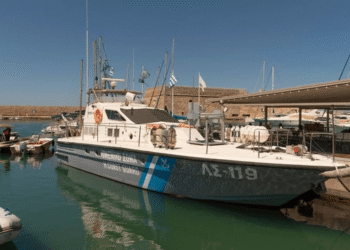 Naufragio en Grecia deja cinco muertos y una veintena de desaparecidos