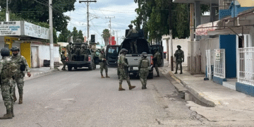 Enfrentamiento entre elementos de la Semar y delincuentes en QR deja un muerto