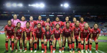 Técnico del Mazatlán femenil revela malas condiciones de viajes para sus jugadoras