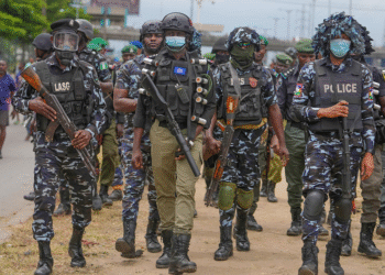 Grupo armado balea y degolla a más de 45 personas en tres aldeas de Nigeria