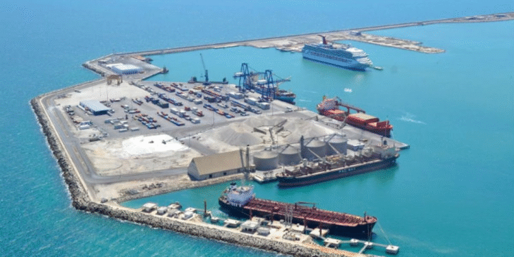 Dragado del Puerto de Progreso alcanza 90% de avance con inversión de mil 630 mdp