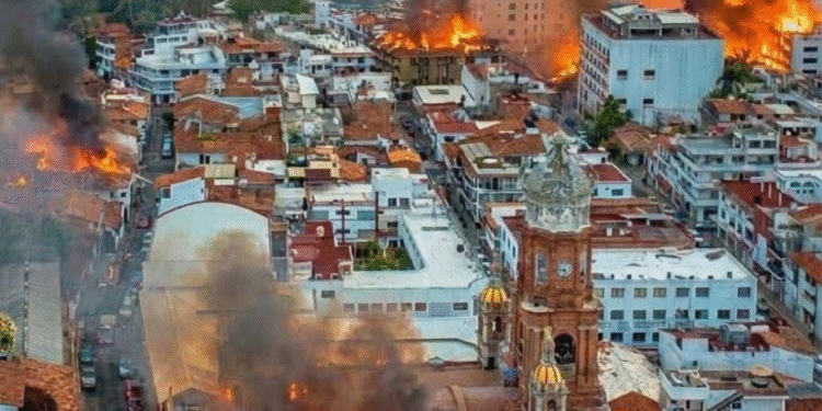 Tras muerte de “El Mencho”, 21 estados con incidentes entre bloqueos, enfrentamientos y operativos