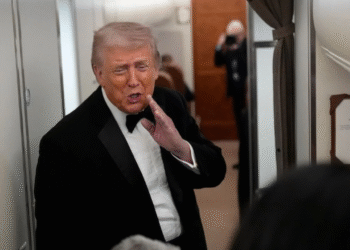 Trump asegura que pidió a Sheinbaum que no diera petróleo a Cuba y “ella no está enviando nada”