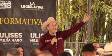 Llama Ulises Mejía a cerrar filas por la transformación