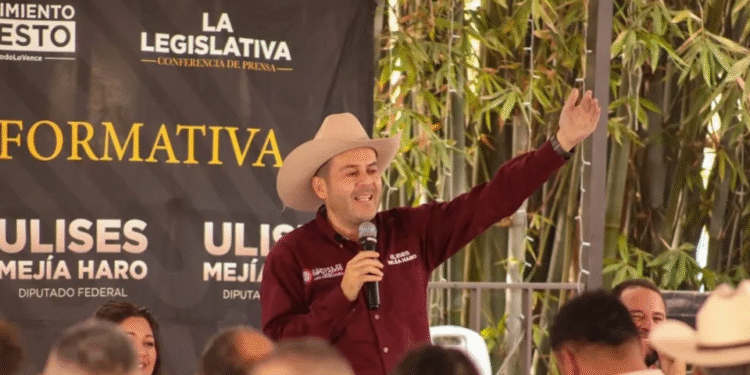 Llama Ulises Mejía a cerrar filas por la transformación