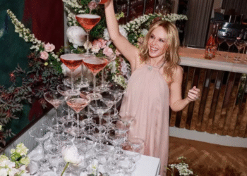 Con 25 millones de botellas vendidas, Kylie Minogue se anota un nuevo ‘hit’, ahora en el negocio del vino