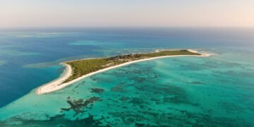 Frenan pesca ilegal de caracol rosado en Arrecife Alacranes en Yucatán