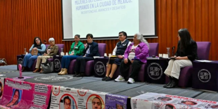“CDHCM  reconoce a defensoras de derechos humanos y pide garantizar su seguridad”