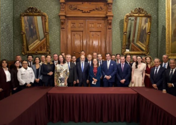 Sheinbaum se reúne con líderes empresariales para fortalecer inversiones privadas