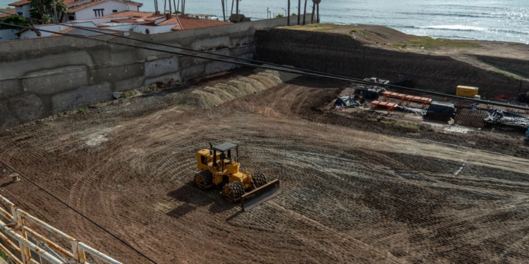 Pese a clausuras y violar normas, autoriza Semarnat proyecto inmobiliario en BC