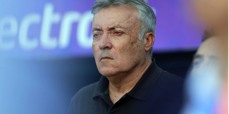 Doménec Torrent deja de ser técnico del Monterrey