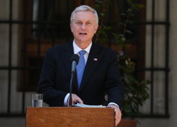 Kast asume la presidencia de Chile con promesas de “orden” y mano dura