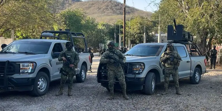 Abaten a 11 en operativo contra ‘Los Mayos’ en Sinaloa; retienen y liberan a hija de Zambada