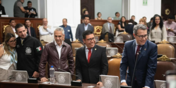 Congreso CDMX da licencia a Fernando Zárate para integrarse a Gobierno federal