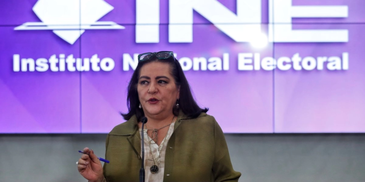 Propone consejera presidenta del INE aplazar elección judicial a 2028