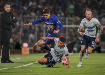 Los Pumas rescatan el empare ante el líder Cruz Azul