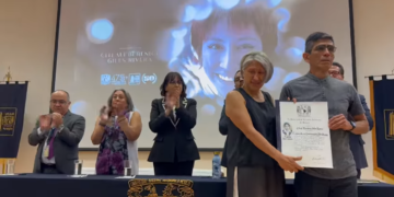UNAM entrega título póstumo a Berenice Giles, fotógrafa fallecida durante el Festival Ceremonia 2025