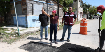 ATIENDE SERVICIOS PÚBLICOS REPORTES CIUDADANOS DE BACHEO: ANA PATY PERALTA