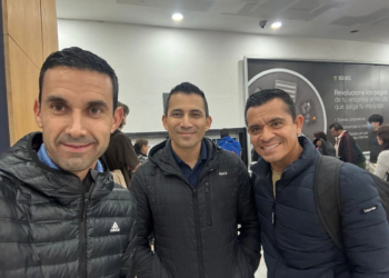 Regresan a México árbitros que quedaron varados en Medio Oriente