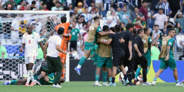Bolivia remonta y vence 2-1 a Surinam para pelear por su pase al Mundial 2026