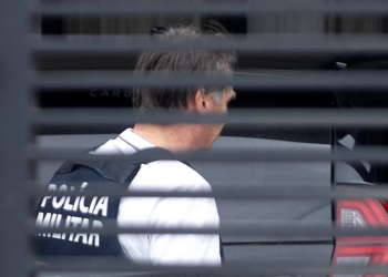 Bolsonaro sale del hospital y es enviado a su casa a cumplir prisión domiciliaria temporal