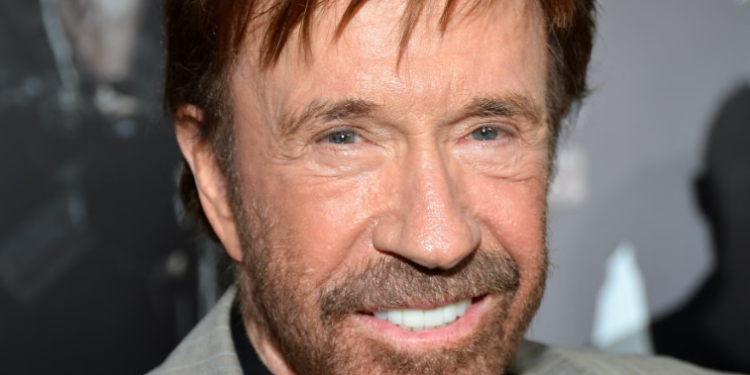 Muere Chuck Norris a los 86 años: adiós a una leyenda del cine de acción