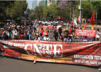 CNTE desquiciará oficinas de Afores en Reforma; prevén caos en CDMX