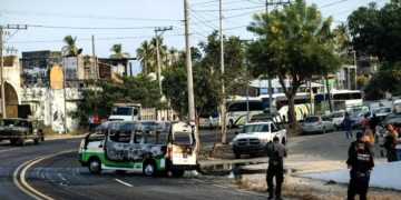 Detienen a cinco implicados en ataque a transporte público en Acapulco que dejó un muerto