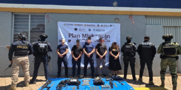 Capturan a síndica, regidores y mando policial de Chavinda, Michoacán; les aseguran armas y drogas