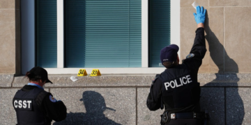 Disparan contra consulado de EU en Toronto, Canadá