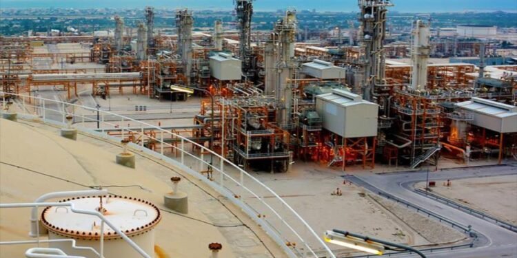 Irán advierte de ataques a instalaciones energéticas del Golfo Pérsico